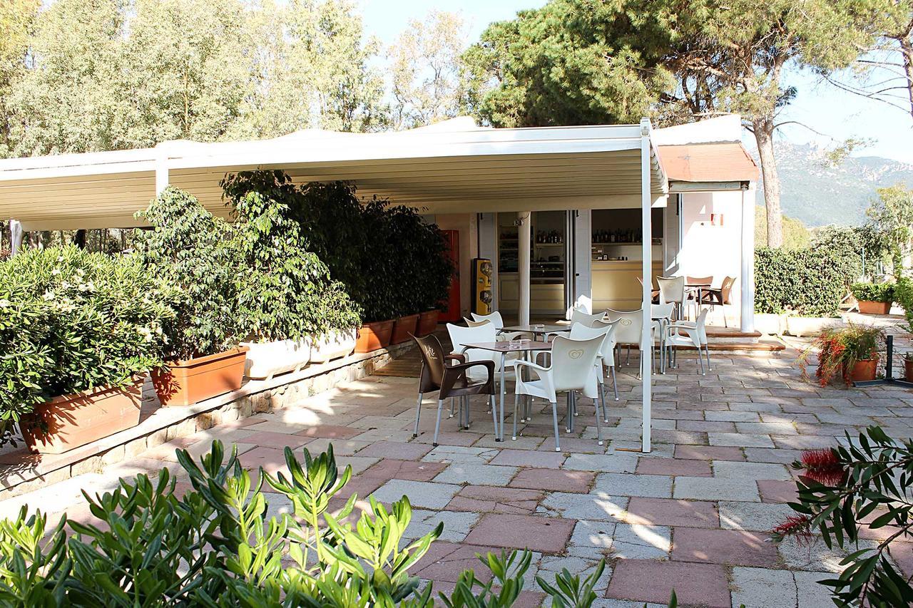 Camping Cala D'Ostia Пула Экстерьер фото
